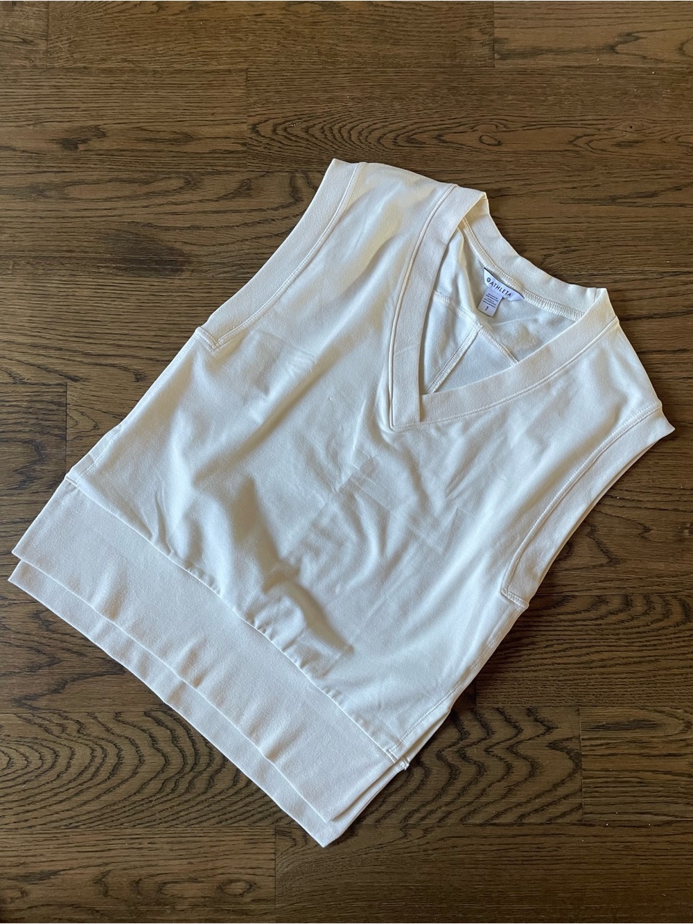 Athleta Cream V-Neck Sleeveless Tank - Size S